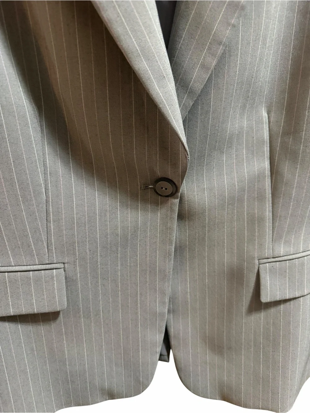 Tahari ASL Pinstripe Tailored Single-Button Blazer and slacks set size 14 new